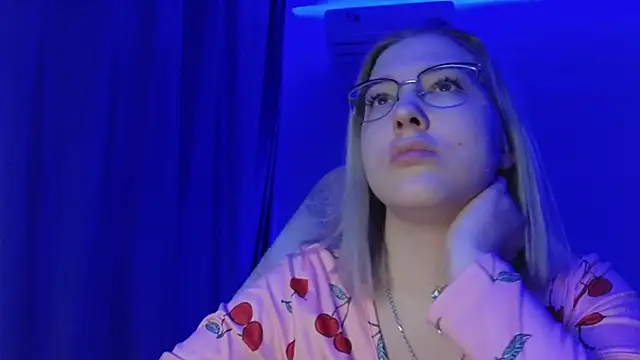 HotBrandyX online show from 13, 1, 2026