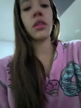 Snapshot of zoe_storm chatting on 21, 1, 2025 zoe storm online show from 21, 1, 2025