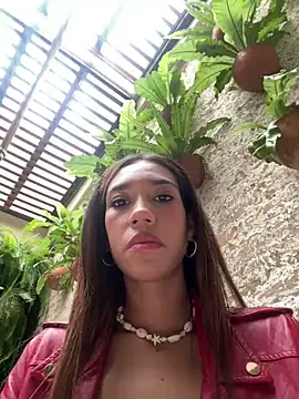 Snapshot of zoe_storm chatting on 24, 1, 2025 zoe storm online show from 24, 1, 2025