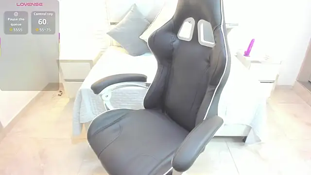 Zulema hamdi online show from 13, 10, 2025