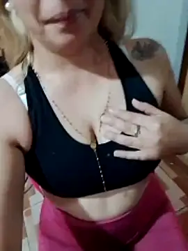 Pilarxxx666 online show from 3, 6, 2026