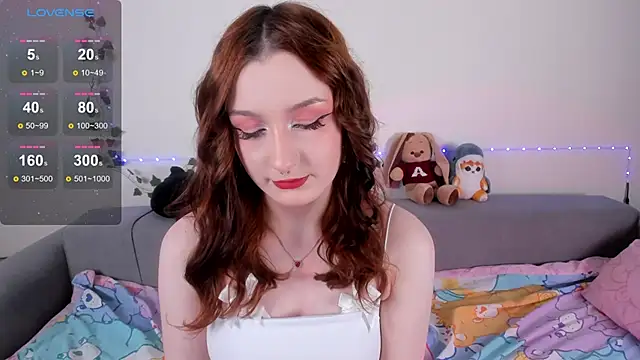 Snapshot of EmmyStar_ chatting on 19, 2, 2025 EmmyStar  online show from 19, 2, 2025