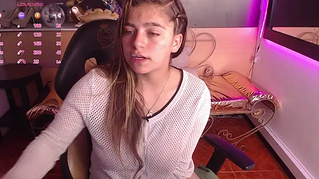 Kitten Cam online show from 9, 10, 2025