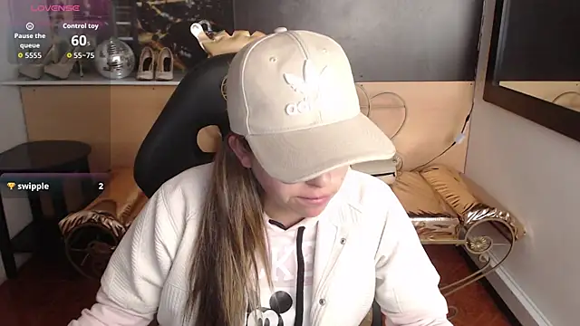 Kitten Cam online show from 15, 10, 2025