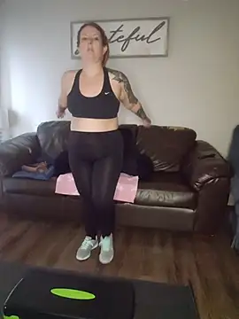 TattedMamaXOXO online show from 19, 11, 2025