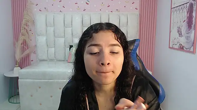 shalon diaz s online show from 8, 10, 2025