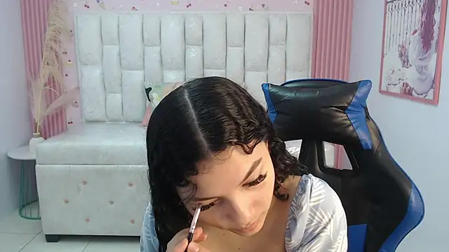 shalon diaz s online show from 9, 10, 2025