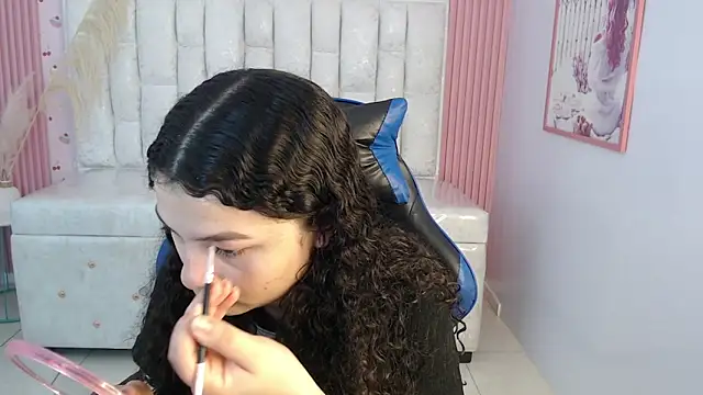 shalon diaz s online show from 5, 11, 2025