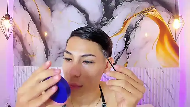 JackeOwens online show from 18, 11, 2025