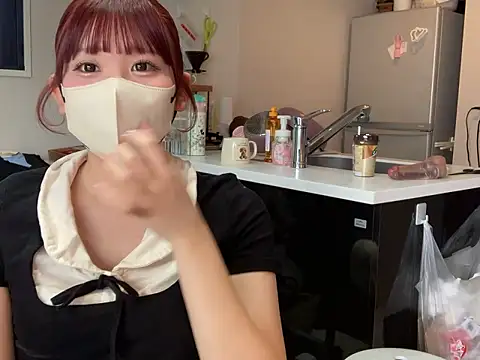 Snapshot of shina_mo_n_ch chatting on 28, 4, 2026 shina mo n ch online show from 28, 4, 2026