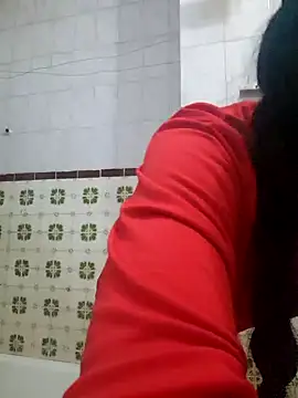 Snapshot of majdolin78 chatting on 31, 1, 2025 majdolin78 online show from 31, 1, 2025