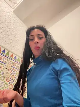 Snapshot of majdolin78 chatting on 28, 2, 2025 majdolin78 online show from 28, 2, 2025