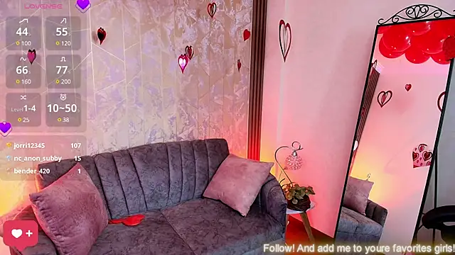 Aurora thomas  1 online show from 14, 2, 2025