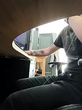 jimylie online show from 24, 4, 2026