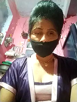 Snapshot of Bhavya_Bhan chatting on 26, 10, 2025 Bhavya Bhan online show from 26, 10, 2025