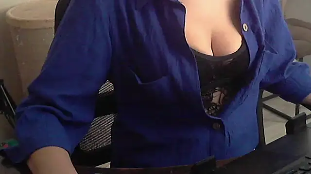 xMilagrosxs online show from 24, 3, 2026