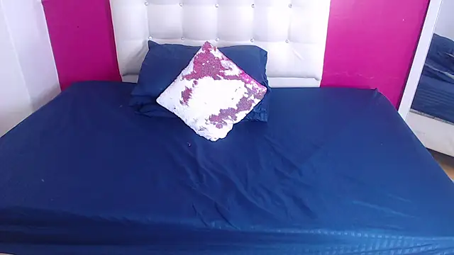 tinyy whore18 online show from 22, 10, 2025