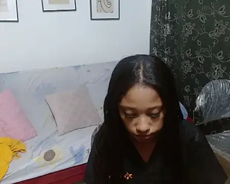 LITTLEDOLLHOT online show from 27, 11, 2025