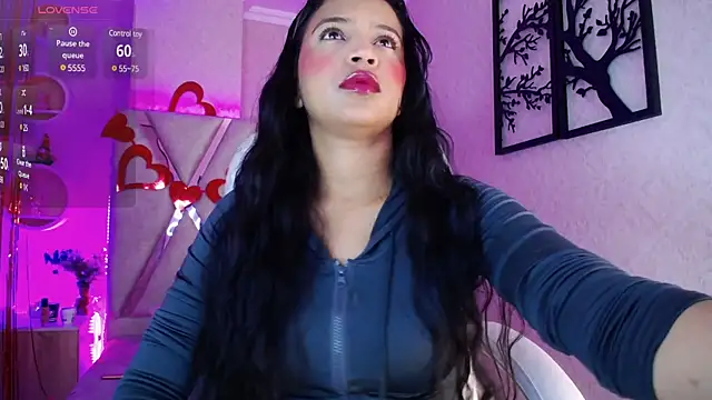 Snapshot of Sophia_waalker__1 chatting on 19, 2, 2025 Sophia waalker 1 online show from 19, 2, 2025