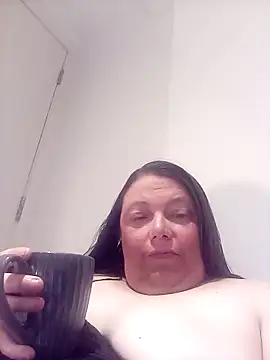 Snapshot of HotHornyEmmaX chatting on 4, 2, 2025 HotHornyEmmaX online show from 4, 2, 2025