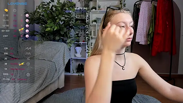 Rachel Rut online show from 11, 10, 2025