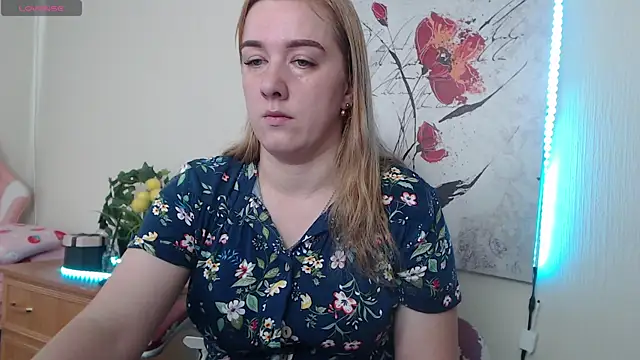 Snapshot of MarthaSimons chatting on 26, 6, 2026 MarthaSimons online show from 26, 6, 2026