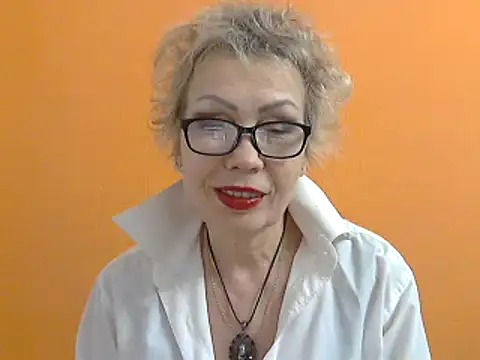 Snapshot of NessyJenixs chatting on 25, 2, 2025 NessyJenixs online show from 25, 2, 2025