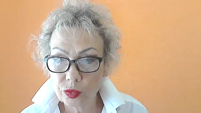 Snapshot of NessyJenixs chatting on 14, 9, 2025 NessyJenixs online show from 14, 9, 2025