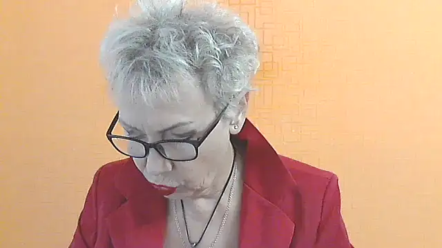 NessyJenixs online show from 21, 10, 2025