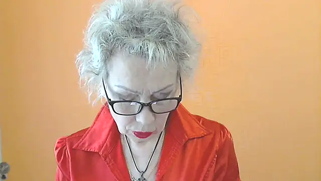 Snapshot of NessyJenixs chatting on 19, 5, 2026 NessyJenixs online show from 19, 5, 2026