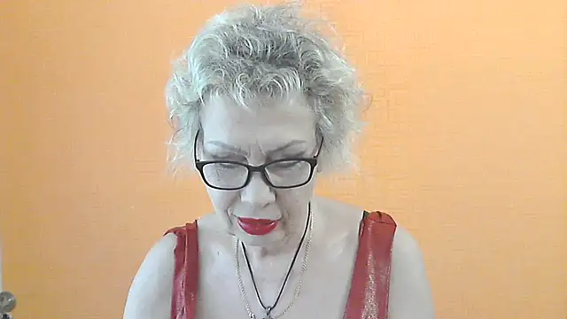 Snapshot of NessyJenixs chatting on 28, 5, 2026 NessyJenixs online show from 28, 5, 2026