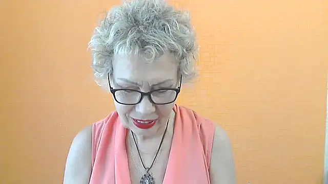 Snapshot of NessyJenixs chatting on 1, 7, 2026 NessyJenixs online show from 1, 7, 2026