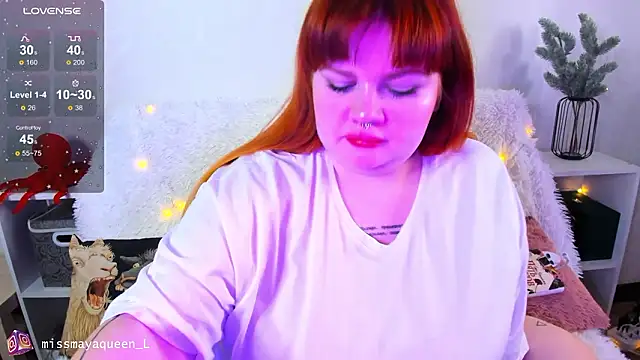 Snapshot of missmayaqueen chatting on 17, 1, 2026 missmayaqueen online show from 17, 1, 2026