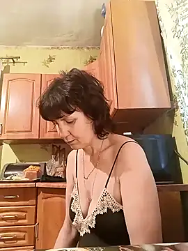 Snapshot of Laura_Kiss chatting on 18, 1, 2025 Laura Kiss online show from 18, 1, 2025