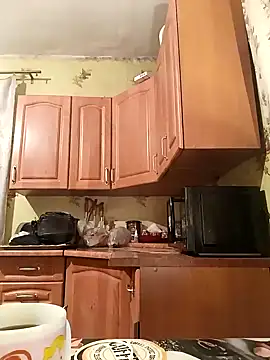 Snapshot of Laura_Kiss chatting on 21, 1, 2025 Laura Kiss online show from 21, 1, 2025