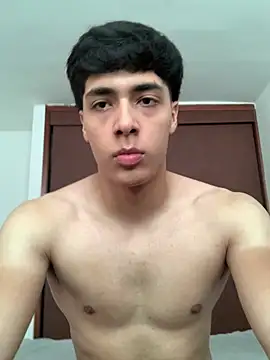 Snapshot of max_ryderr chatting on 28, 1, 2025 max ryderr online show from 28, 1, 2025