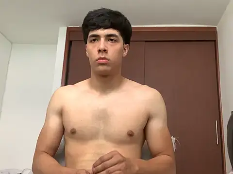 Snapshot of max_ryderr chatting on 4, 2, 2025 max ryderr online show from 4, 2, 2025