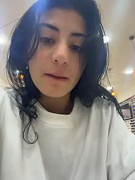 fiorella paris online show from 8, 3, 2026