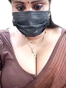 Snapshot of Queenflowerr chatting on 27, 1, 2025 Queenflowerr online show from 27, 1, 2025