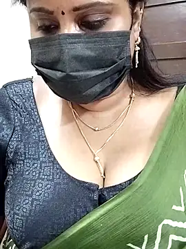 Queenflowerr online show from 14, 2, 2025