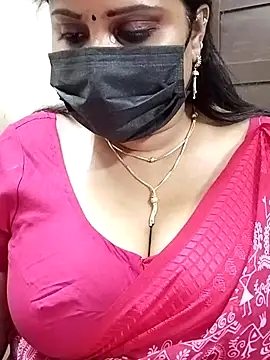 Queenflowerr online show from 14, 2, 2025