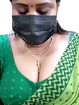 Queenflowerr online show from 19, 2, 2025