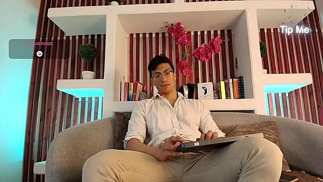 ApoloCruz online show from 19, 4, 2026