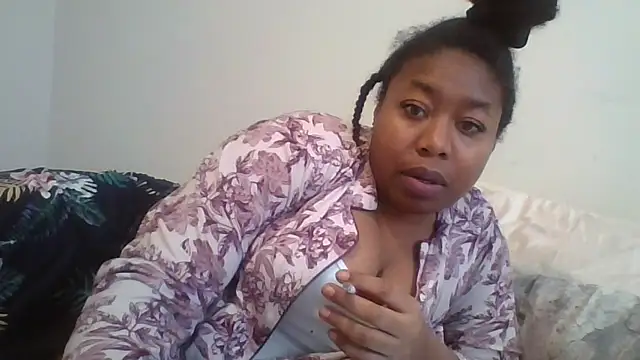 angeliquebelcali online show from 23, 2, 2025