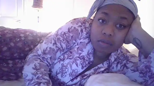 angeliquebelcali online show from 8, 3, 2025