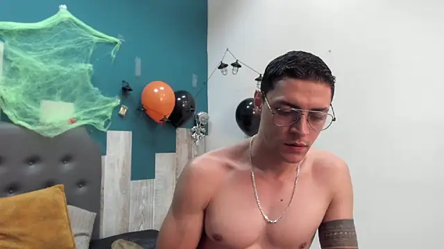 Frank Millers online show from 4, 11, 2025