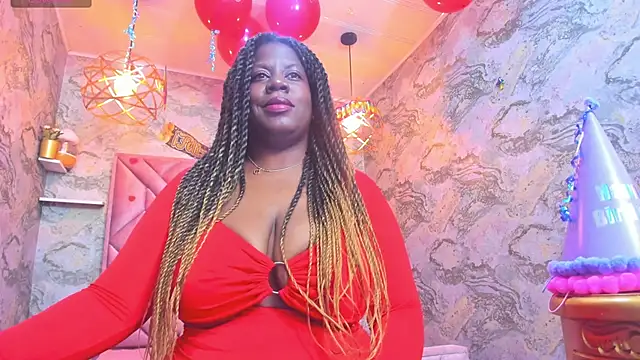 nefertiti ebony online show from 1, 6, 2026