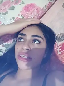 Snapshot of perolaa8 chatting on 6, 3, 2025 perolaa8 online show from 6, 3, 2025