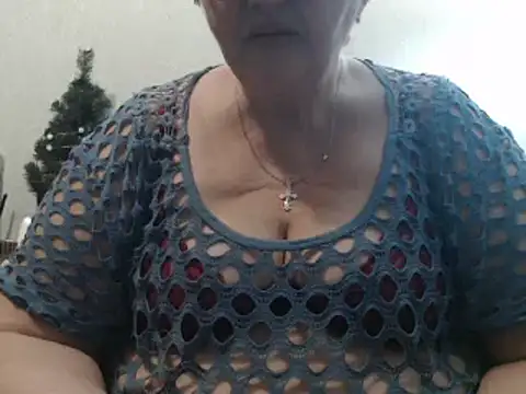 Snapshot of DeniseeRosea chatting on 19, 2, 2025 DeniseeRosea online show from 19, 2, 2025