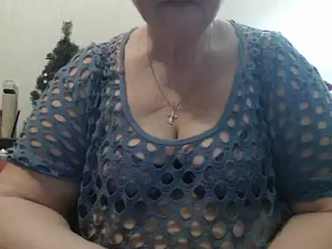 Snapshot of DeniseeRosea chatting on 28, 2, 2025 DeniseeRosea online show from 28, 2, 2025